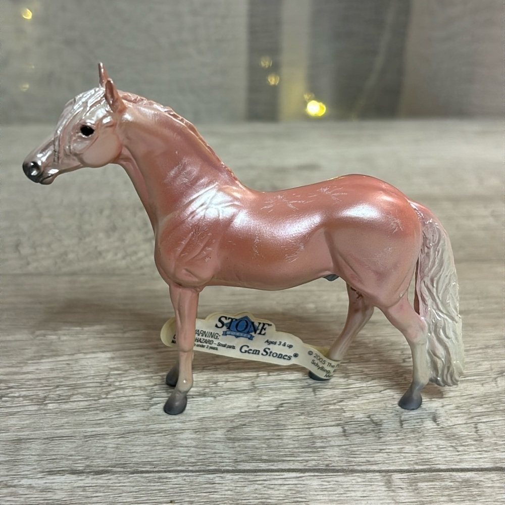 Petter Stone Chips Pink Andalusian Grey Shading Single Year 2004